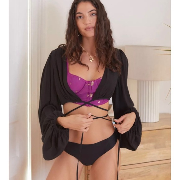 NWT UO Confetti Hearts Out From Under Bralette Bra Bustier Hot Pink Magenta - Picture 3 of 4